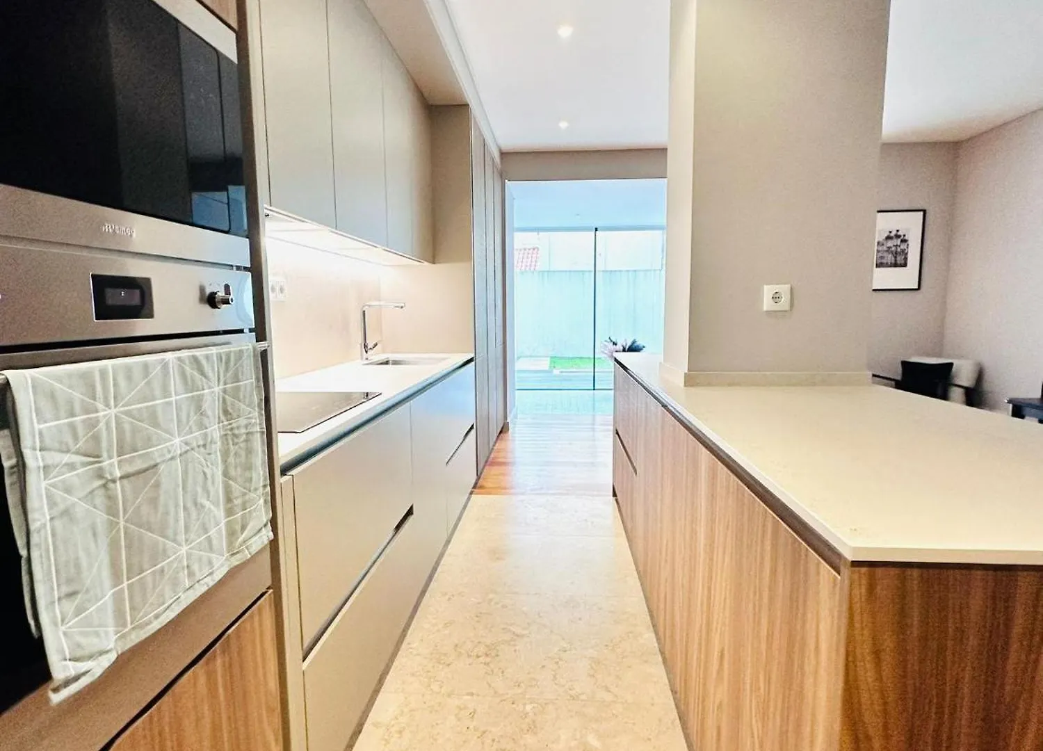 The Eca De Queiroz House - No Cv D - Central One-Bedroom Apartment Lisboa